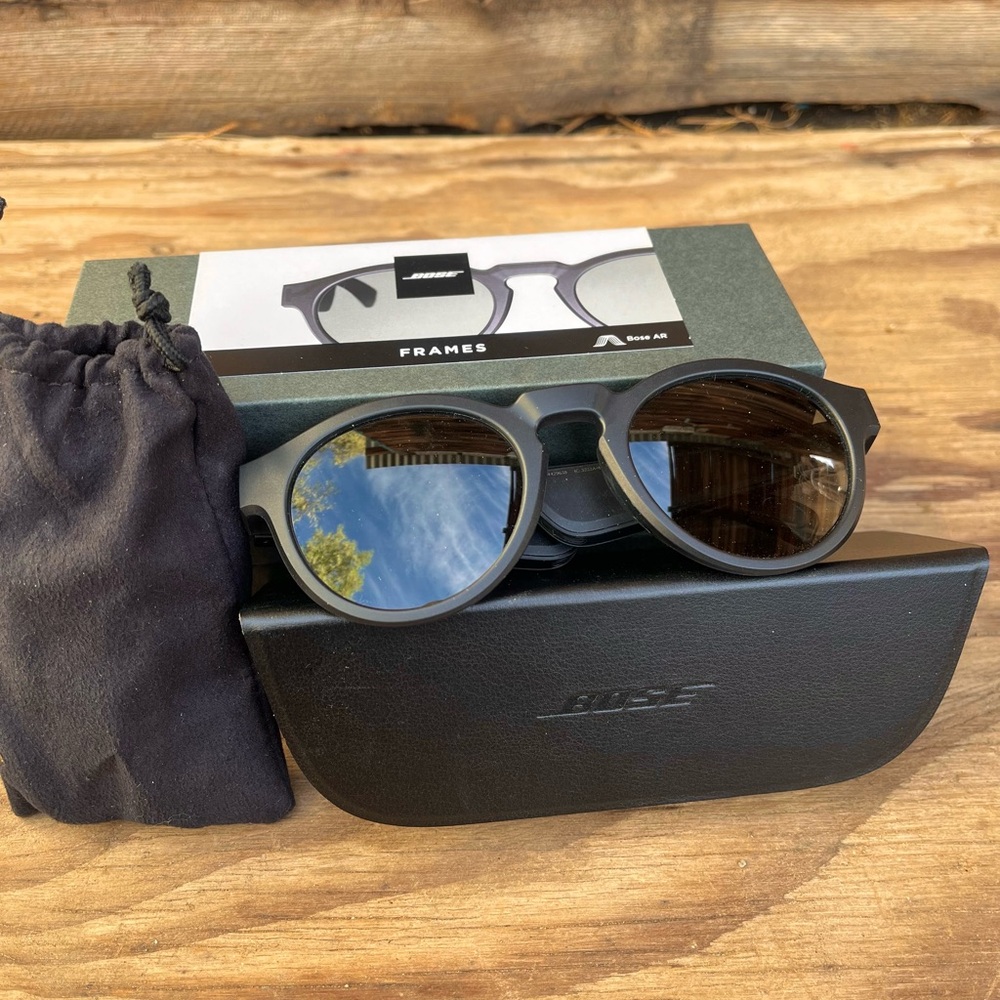 BOSE | Women’s Black Audio Bluetooth Sunglasses with Rose Gold Lenses
